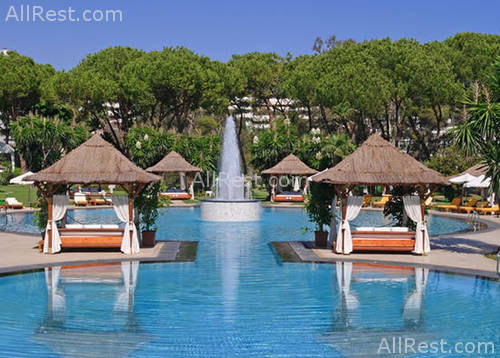 Gran Melia Don Pepe 18